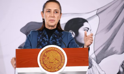 Sheinbaum defiende su propuesta de cambiar nombre a Paso de Cortés; quien se molesta, lo venera, sostiene.