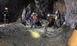 Ingresarán a nueva zona en busca de mineros atrapados en Sinaloa.