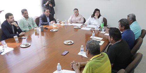 Solicitan ampliación de antigüedad de vehículos de transporte carga liviana