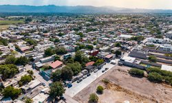 Inaugura Alcalde Rodolfo Loredo pavimentación de calle Manuel José Othón