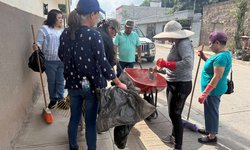 Gobierno Municipal impulsa jornada de limpieza en calles principales de Ciudad Fernández