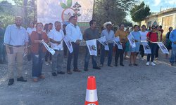 Inicia la pavimentación de la calle Colón, obra de gran impacto para el ejido Los Llanitos y cabecera municipal