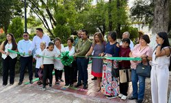 Inauguran rehabilitación de andador en el atrio parroquial  financiada con recursos municipales provenientes de la FEREFER