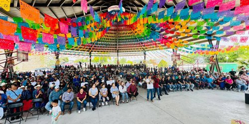 Rita Ozalia fortalece la organización de Morena en el corazón de la zona Xi’úi, en Santa María Acapulco