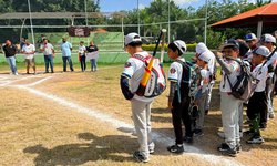 Inauguran actividades deportivas de la FERERE 2026 con cuadrangular infantil de béisbol