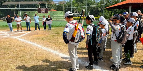 Inauguran actividades deportivas de la FERERE 2026 con cuadrangular infantil de béisbol