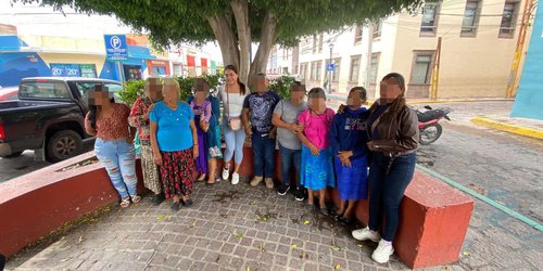 Ayuntamiento de Santa Catarina acompaña a ciudadanos a realizar enmiendas de actas en la capital potosina