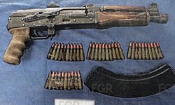 Sentencian a dos hombres a más de ocho años de prisión por armas y droga en Rioverde