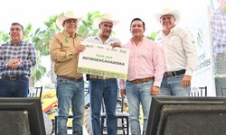 Ricardo Gallardo celebrará el "Día del Ganadero" con más apoyos para la ganadería y el campo potosino