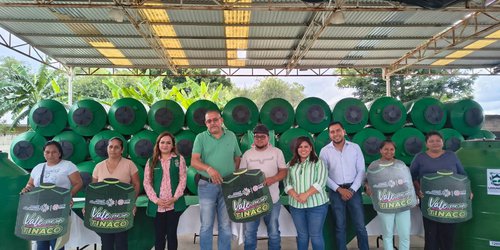 Lagunillas y Gobierno del Estado suman esfuerzos para ampliar entrega de tinacos a familias