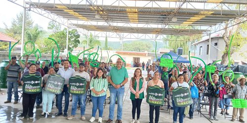 Entrega Ayuntamiento de Lagunillas 60 tinacos gratuitos a familias del municipio