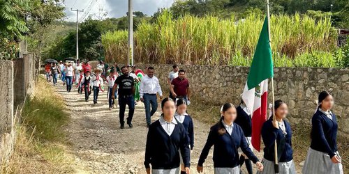 Conmemoran en Anteojos el aniversario de la Independencia de México