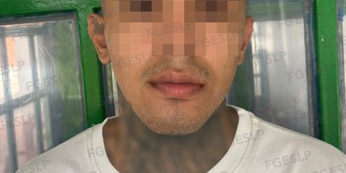 Detienen a Israel “N” por presunto robo a farmacia