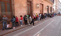 Gobierno del Estado entrega pases gratuitos para el Dino Oasis