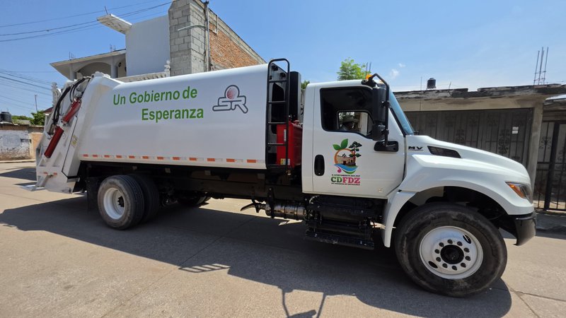 camion_nuevo_reclector_basura_cdfdz_mirioverde.jpeg