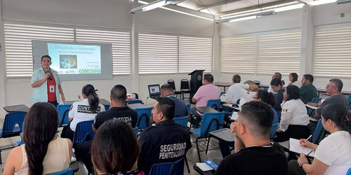 Personal penitenciario se capacita para mejorar la reinserción social