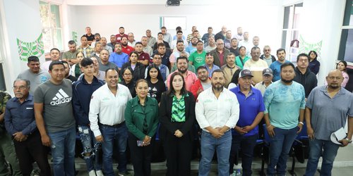 Estado impulsa capacitación para operadores de transporte en la región media
