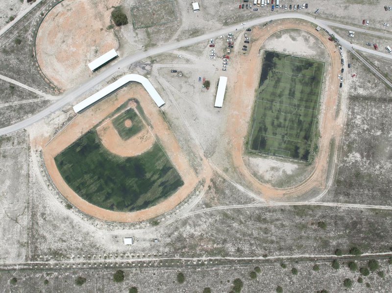 construccion_unidad_deportiva_cedral_mirioverde.jpeg