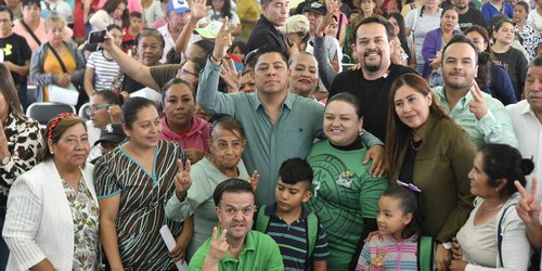 Lleva Ricardo Gallardo “Enchúlame la Colonia” a Las Julias con obras y apoyos