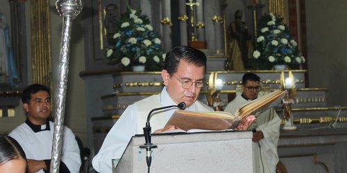 Arquidiócesis nombra nuevo párroco para el Dulce Nombre de Jesús en Ciudad Fernández