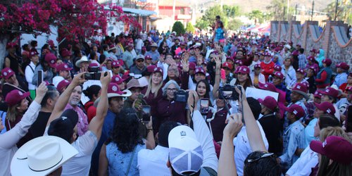 Rita Ozalia encabeza encuentro con militantes y simpatizantes en Villa de Reyes y llama a recorrer casa por casa rumbo al 2027