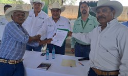 Estado fortalece a productores del campo en Rioverde